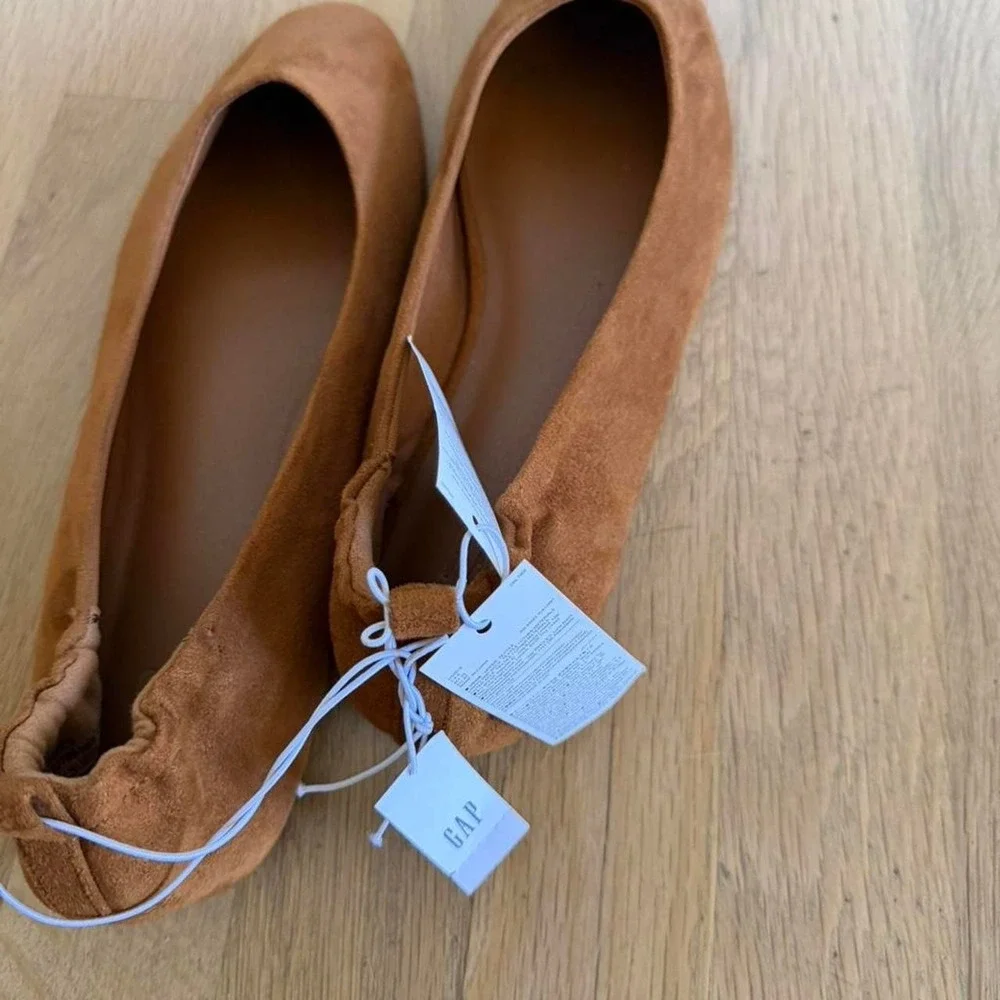 Gap brown suede ballet flats